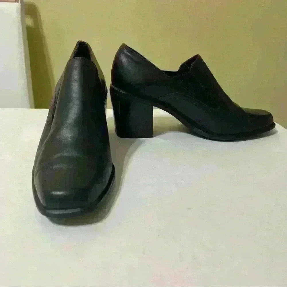 Nicole black leather slip on block heel Brazilian vintage court shoes Size 9.5 M - Picture 6 of 12